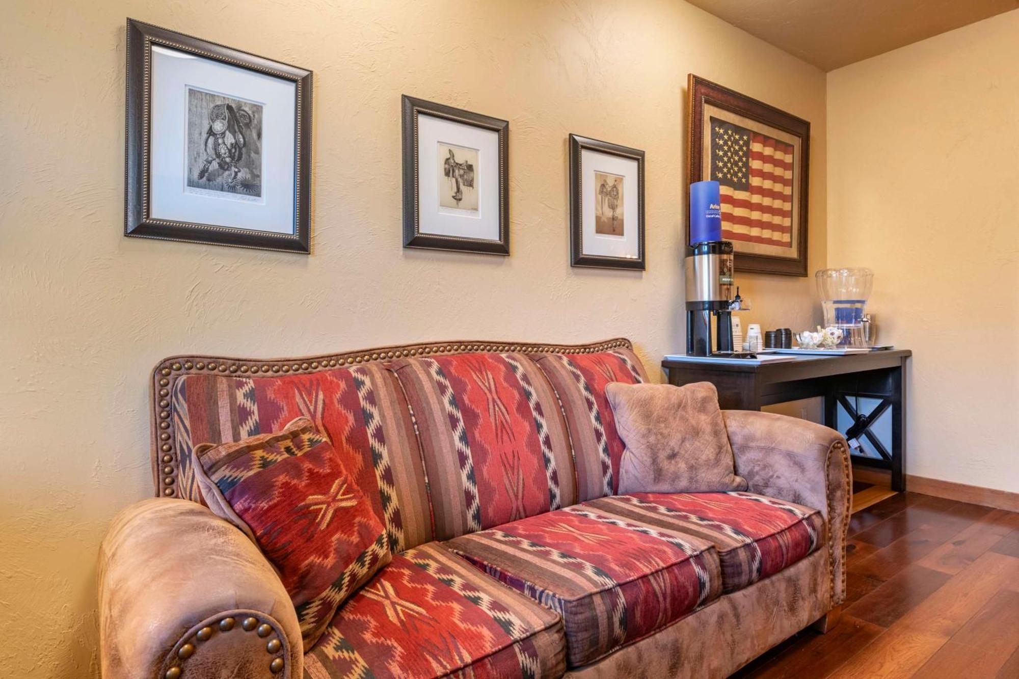 Best Western Devils Tower Inn Hulett Ngoại thất bức ảnh